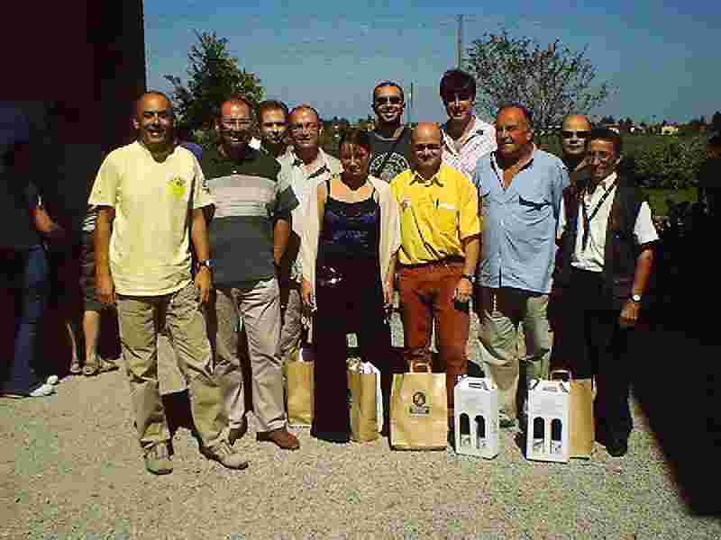 Foto di gruppo degli Observer a Bibbiano